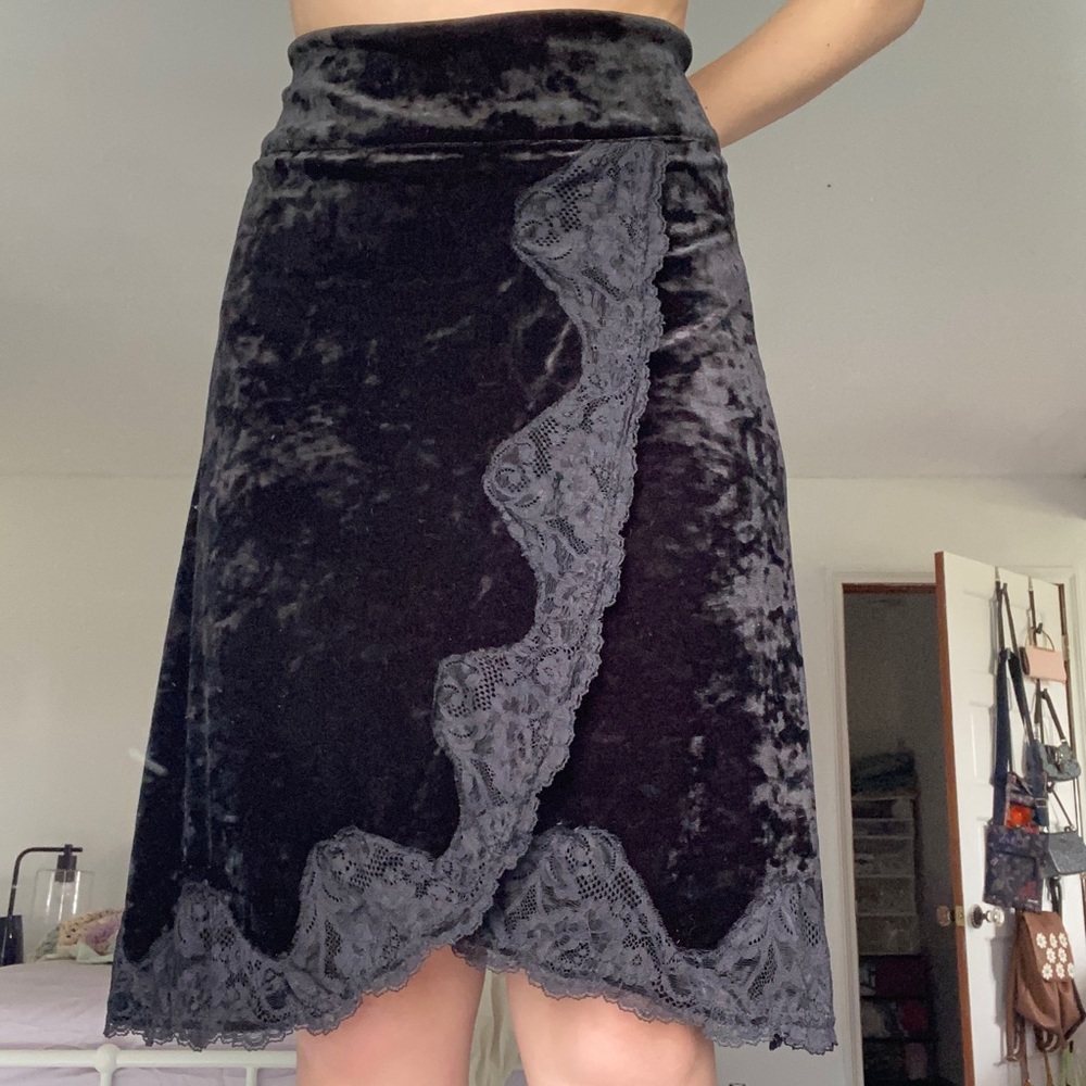 Velvet and Lace Midi Vintage Skirt
